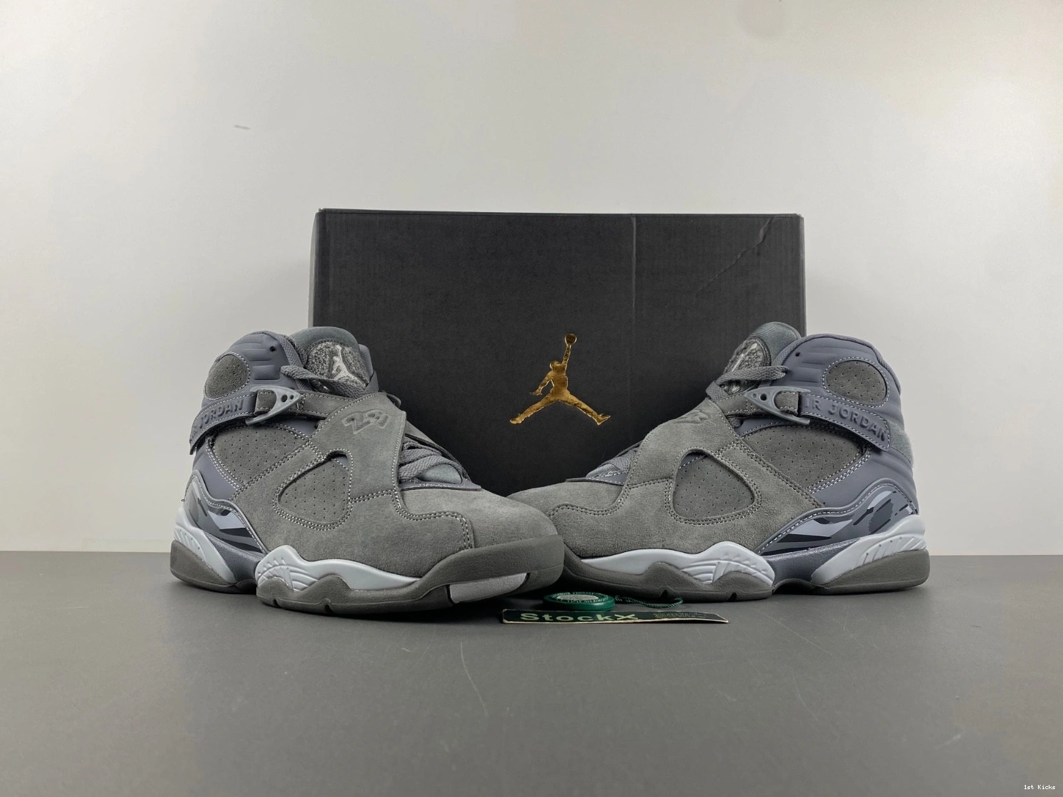 305381-014 Men's 8 Jordan - Grey Cool Retro 1007